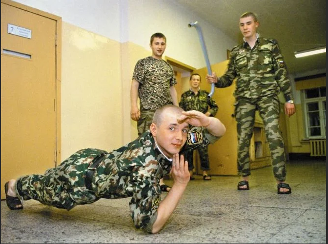 Дедовщина сейчас. Дедовщина в Российской армии.